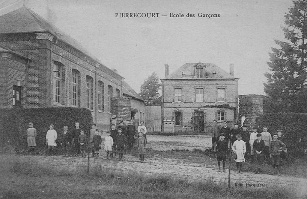 pierrecourt/pierrecourt001.jpg